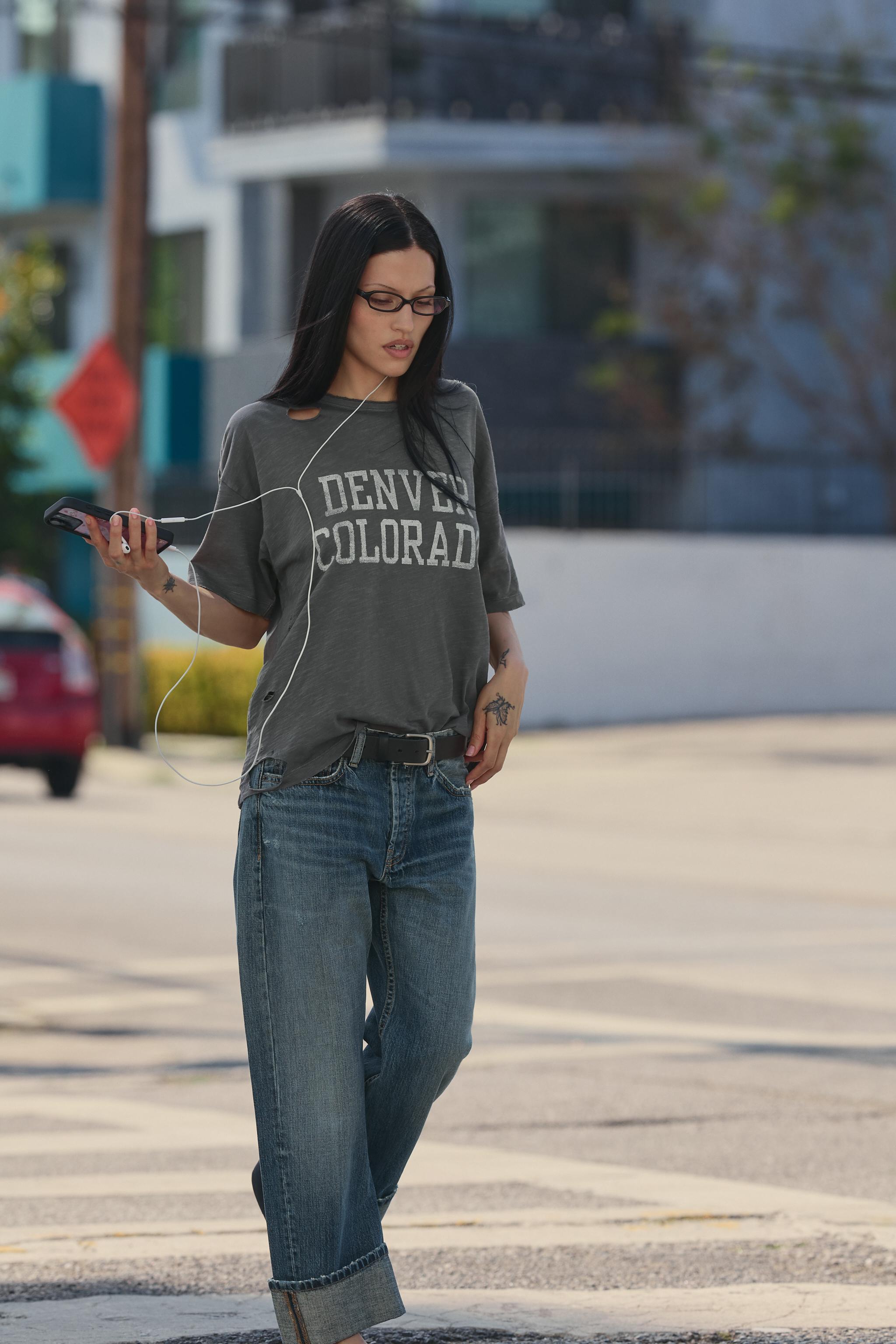 OVERSIZED RIPPED TEXT T-SHIRT